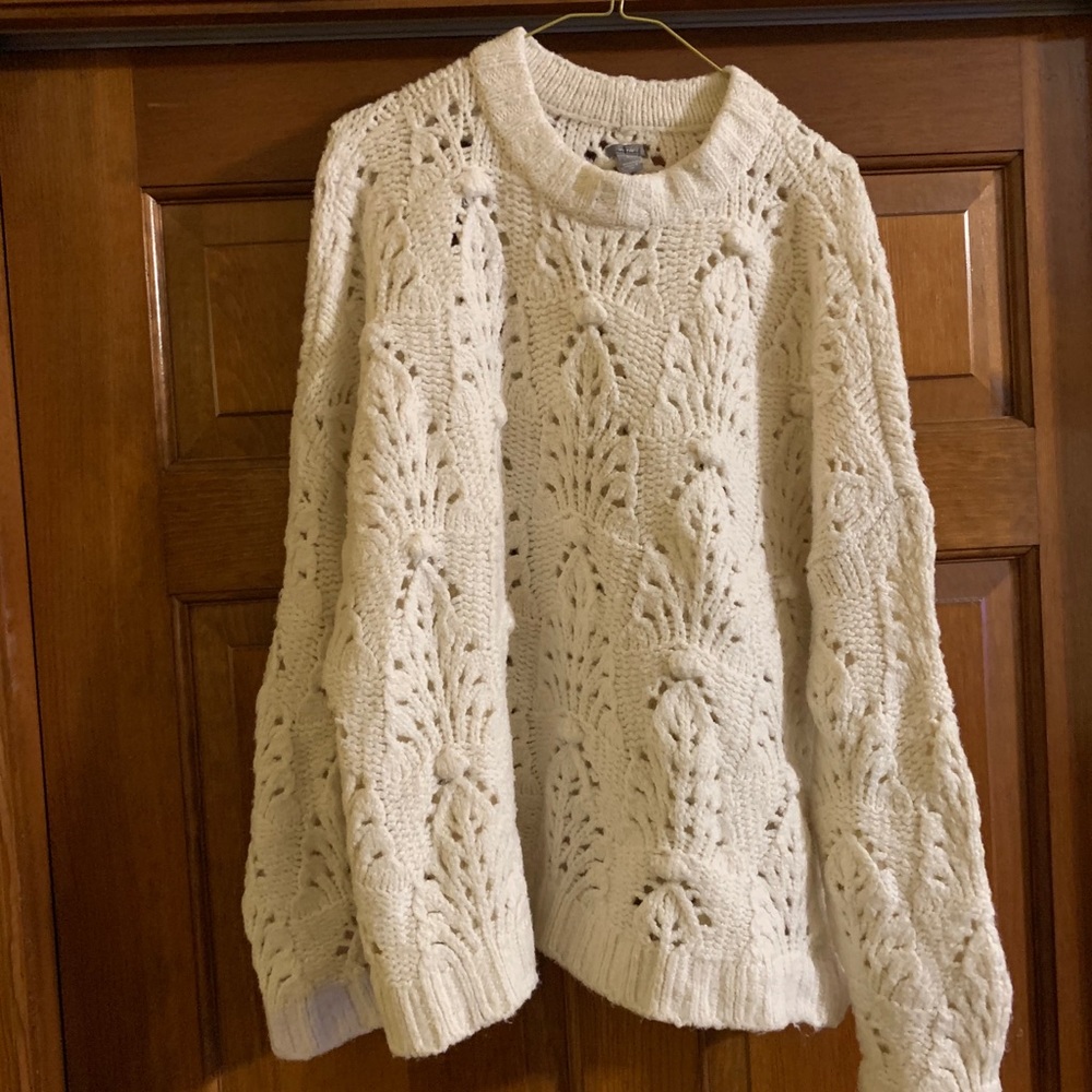 Oversized sweater